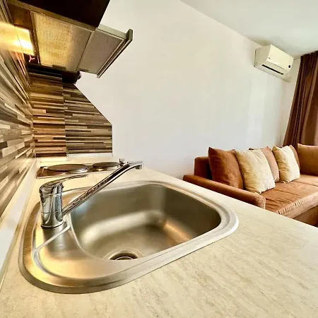 Cozy - In Diamant * Slantchev Briag