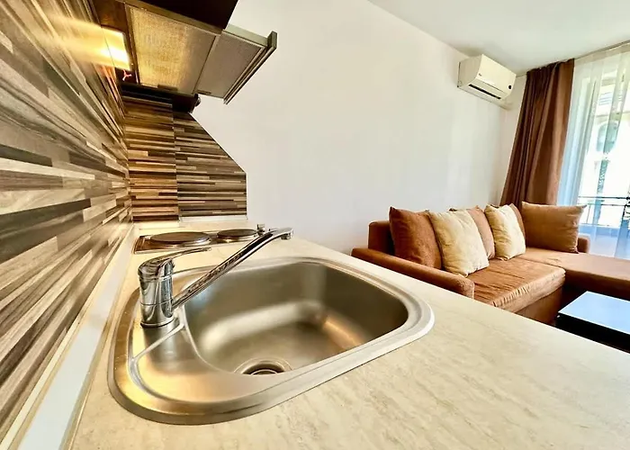 Cozy - In Diamant * Slantchev Briag